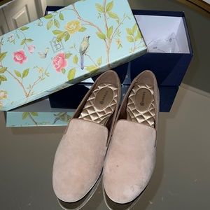 Birdies highly sought after Starling loafer. Worn only a few times